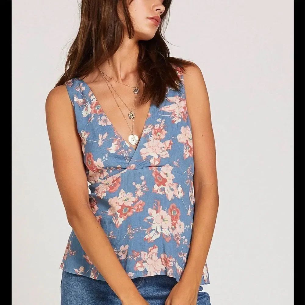 New with tags VOLCOM Forget Yoself Cami, blue floral print, size M